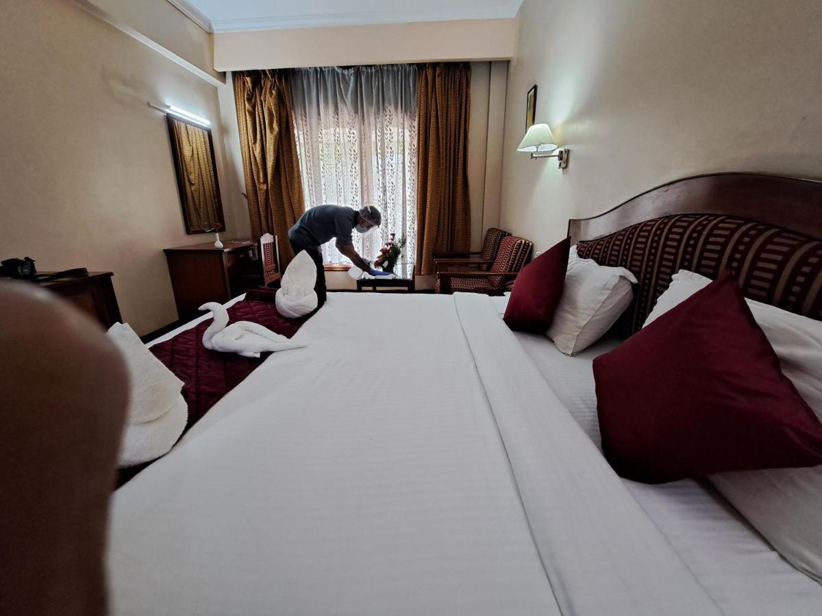 Hotel Preethi Classic Towers Ooty Ngoại thất bức ảnh