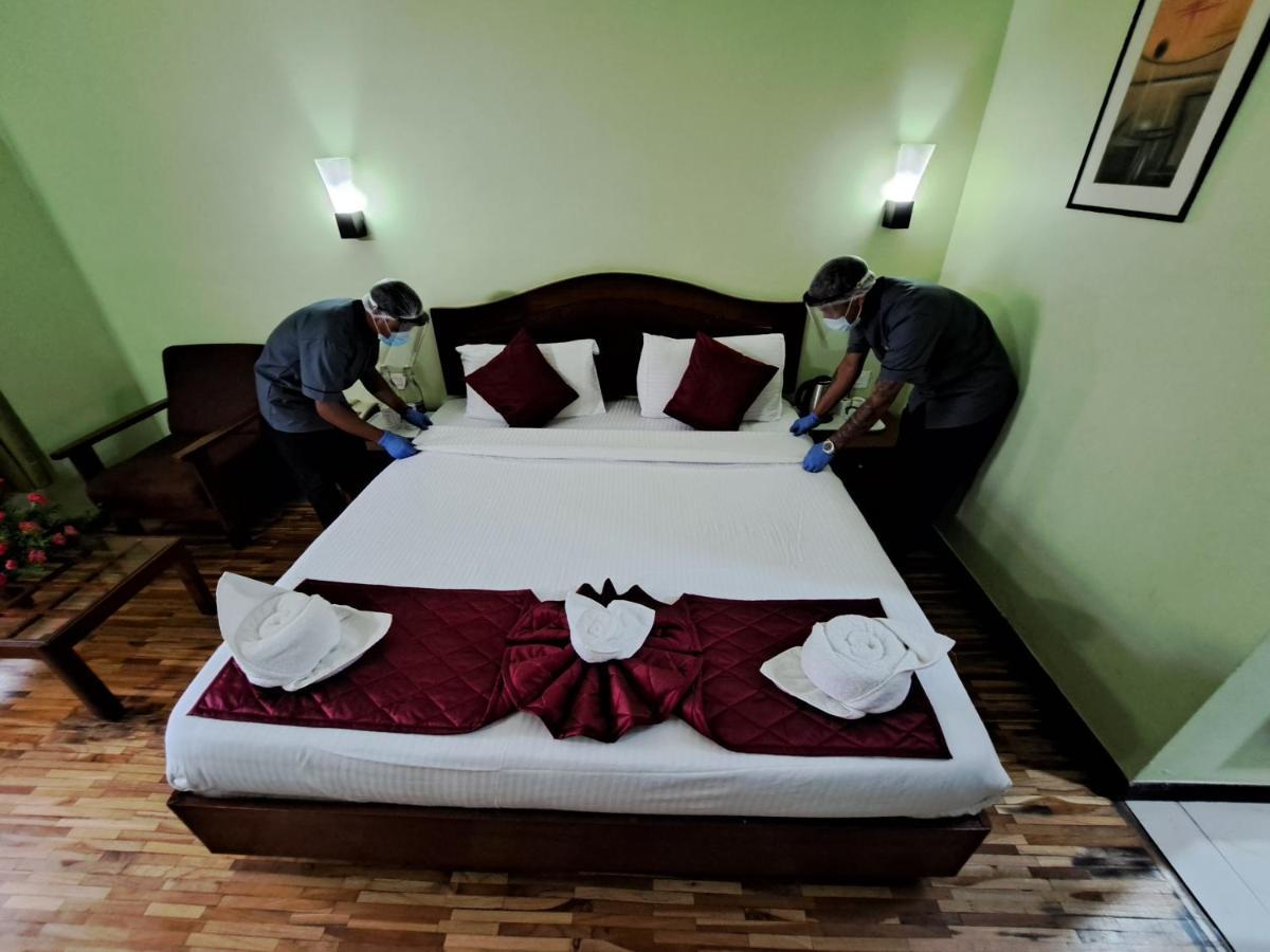 Hotel Preethi Classic Towers Ooty Ngoại thất bức ảnh