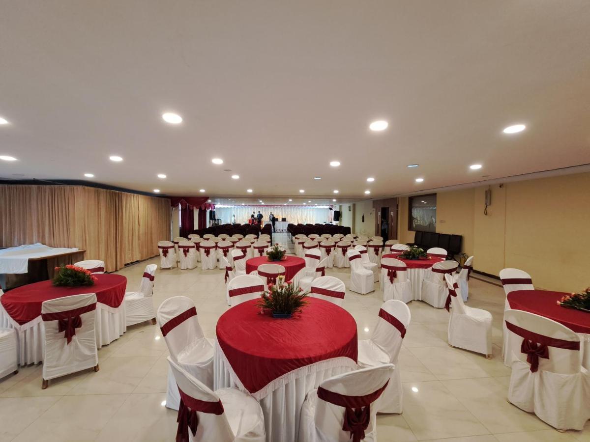 Hotel Preethi Classic Towers Ooty Ngoại thất bức ảnh