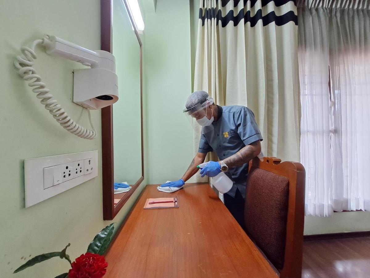 Hotel Preethi Classic Towers Ooty Ngoại thất bức ảnh