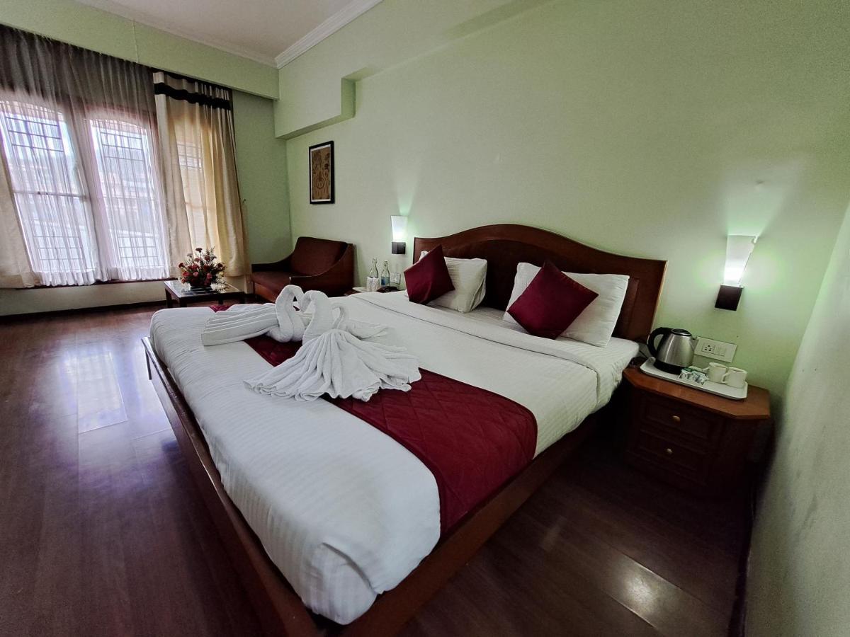 Hotel Preethi Classic Towers Ooty Ngoại thất bức ảnh