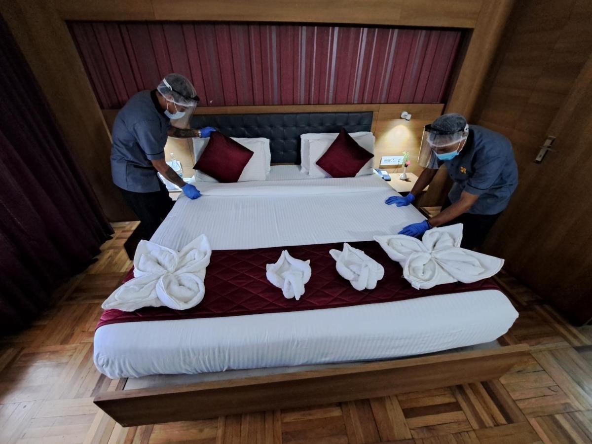 Hotel Preethi Classic Towers Ooty Ngoại thất bức ảnh