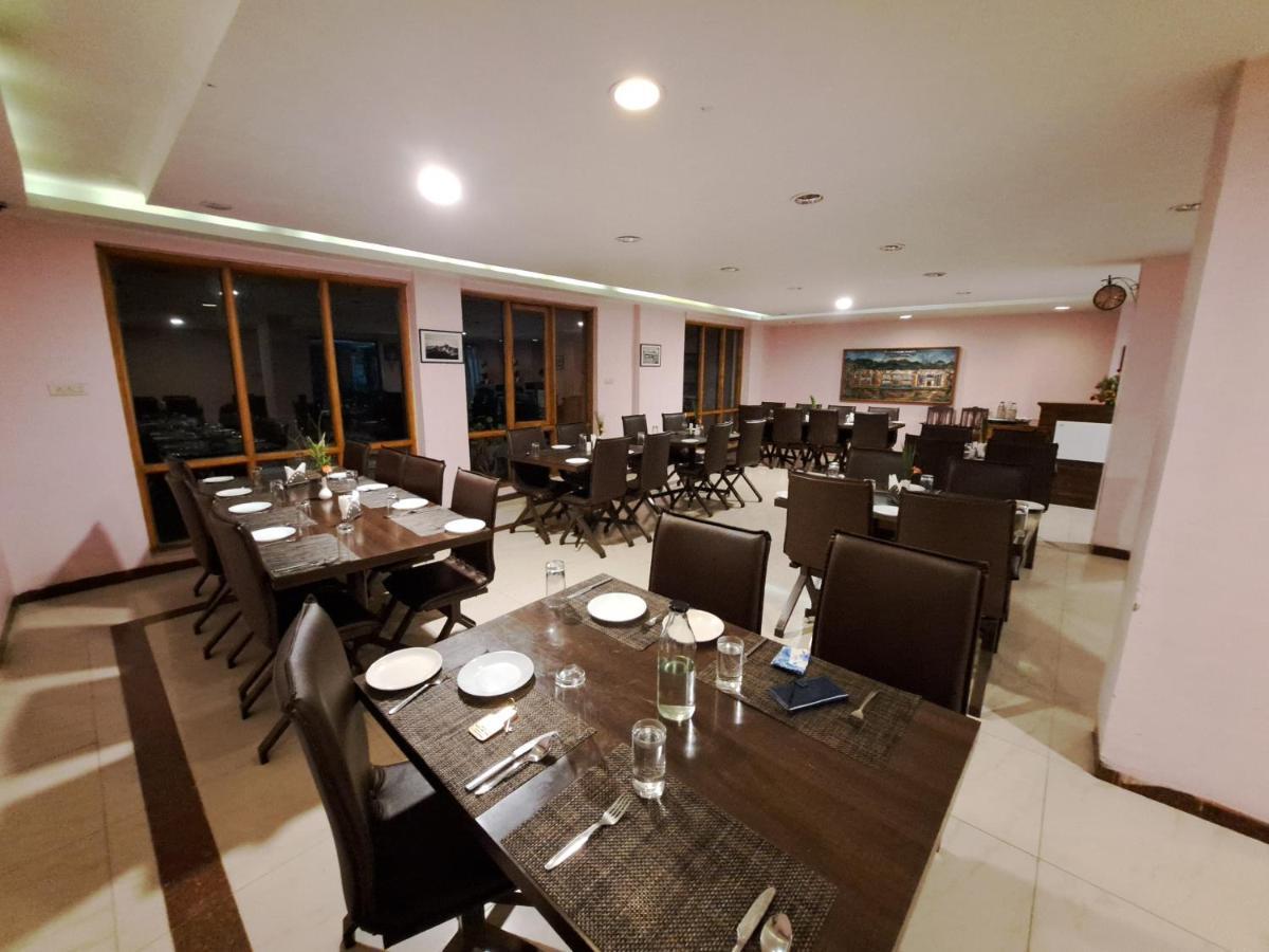 Hotel Preethi Classic Towers Ooty Ngoại thất bức ảnh